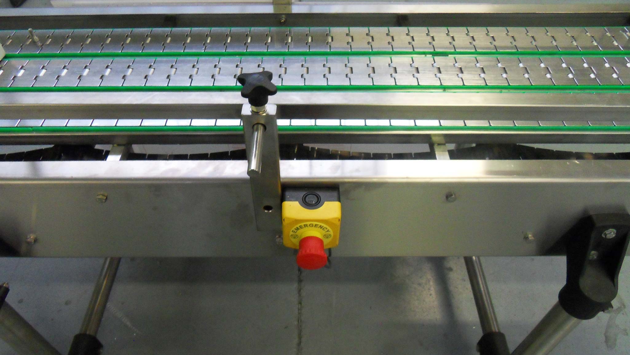 b-r-a-modular-keg-line--chain-conveyer--and-emergency-stop